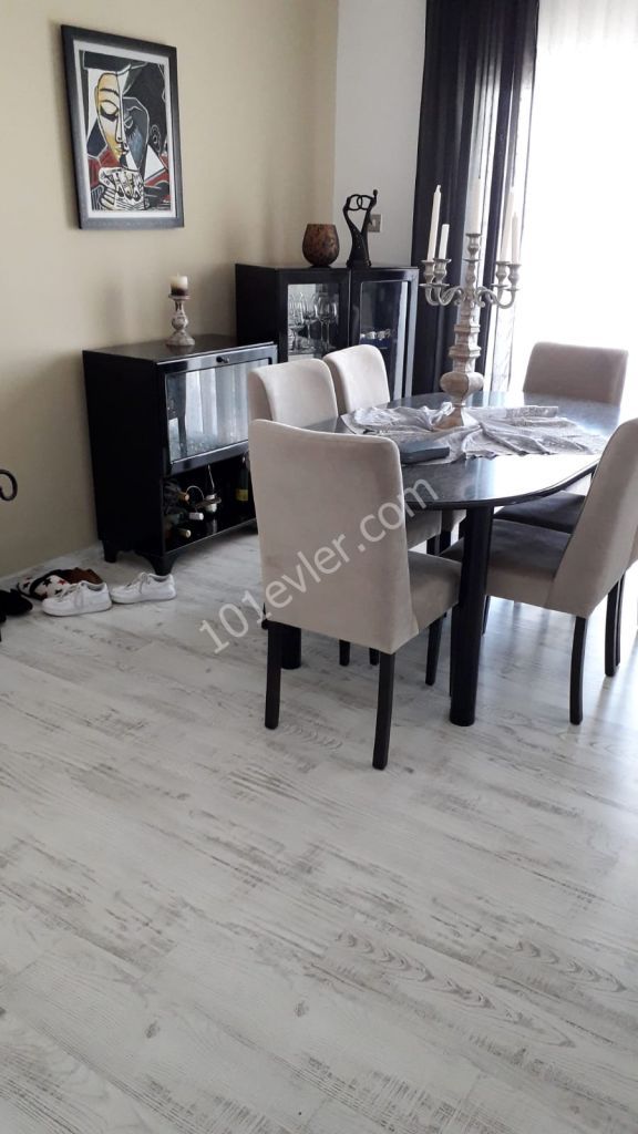 TÜRK KOÇANLI 3+1   DAİRE 150 M2 FULL TADİLATLI