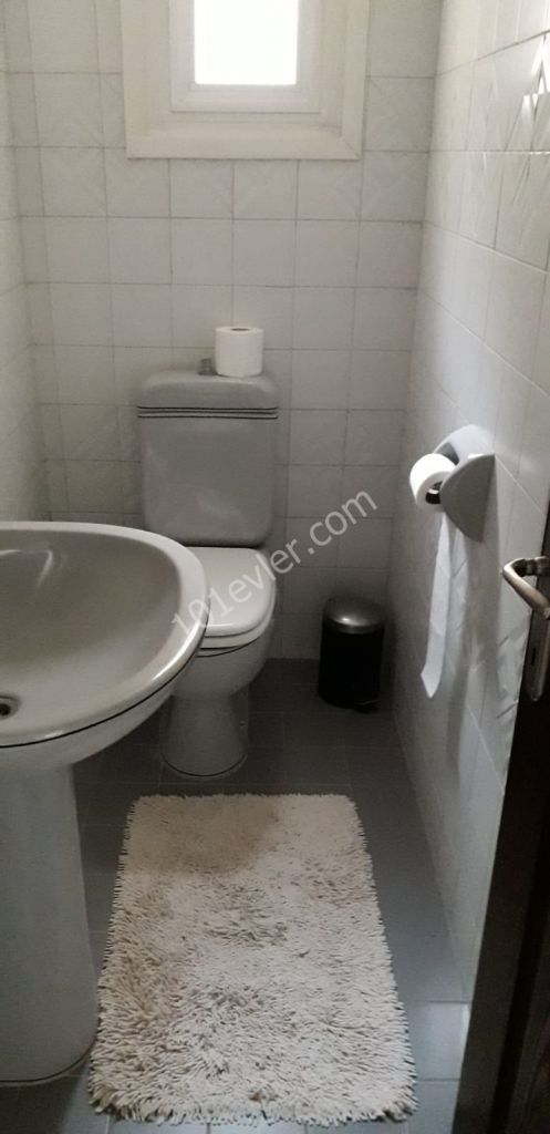 TÜRK KOÇANLI 3+1   DAİRE 150 M2 FULL TADİLATLI