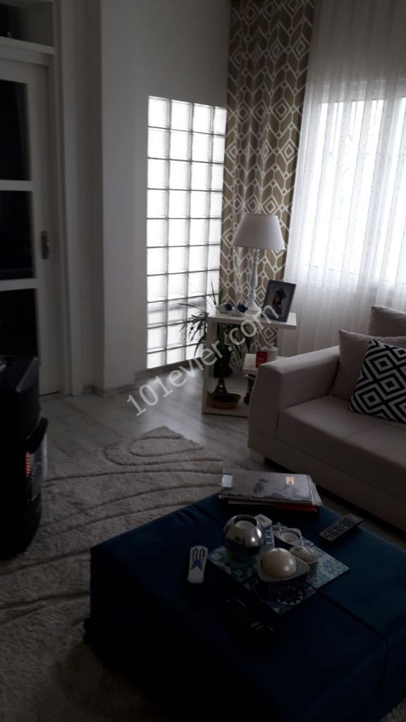 TÜRK KOÇANLI 3+1   DAİRE 150 M2 FULL TADİLATLI