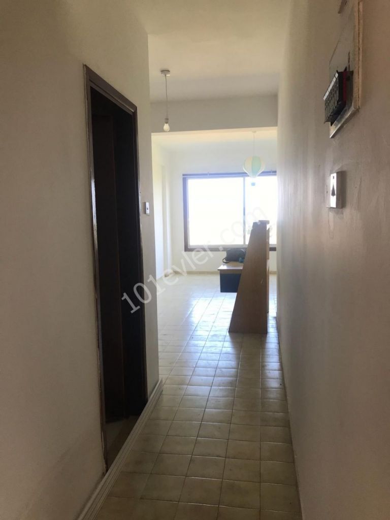 Flat For Sale in Girne Merkez, Kyrenia