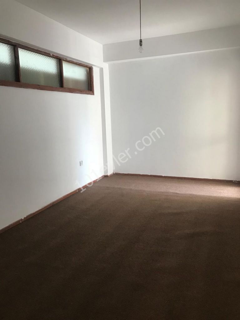 Flat For Sale in Girne Merkez, Kyrenia