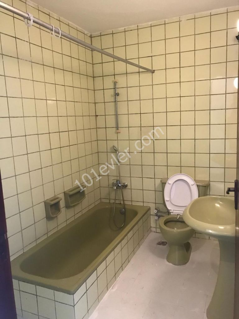 Flat For Sale in Girne Merkez, Kyrenia