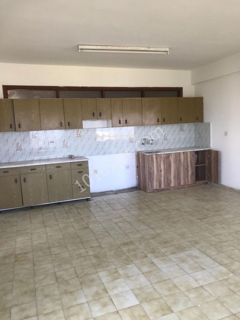 Flat For Sale in Girne Merkez, Kyrenia