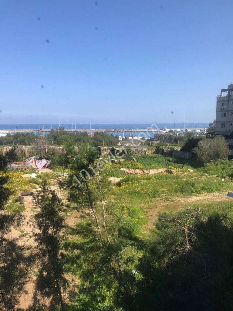 Flat For Sale in Girne Merkez, Kyrenia