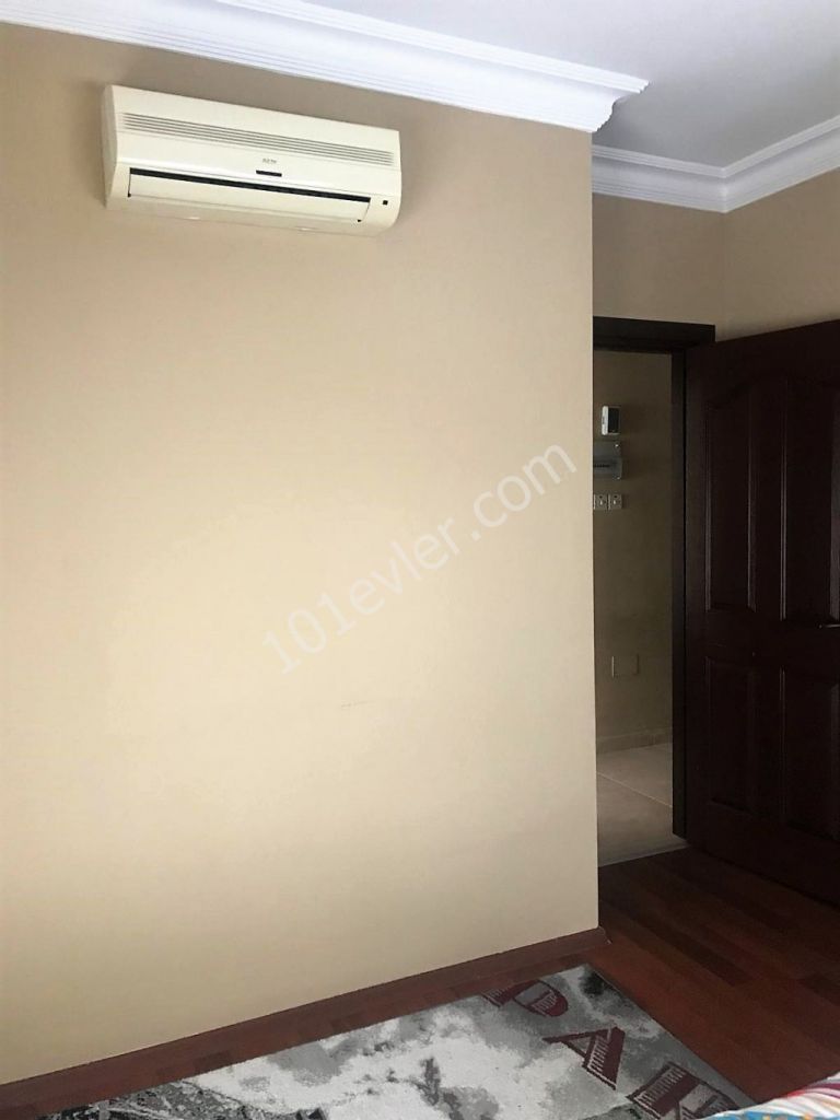 Flat To Rent in Köşklüçiftlik, Nicosia