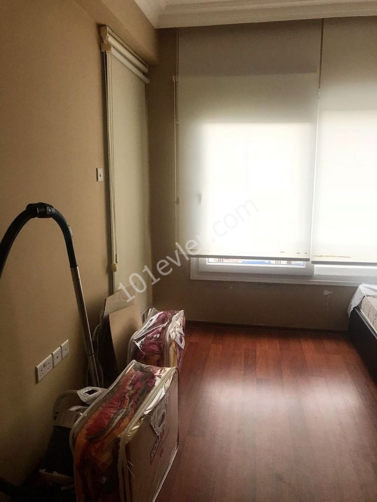 Flat To Rent in Köşklüçiftlik, Nicosia