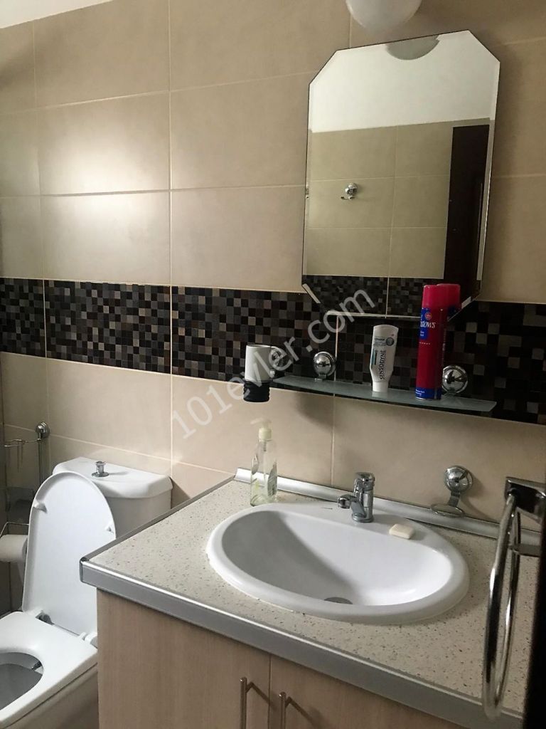 Flat To Rent in Köşklüçiftlik, Nicosia