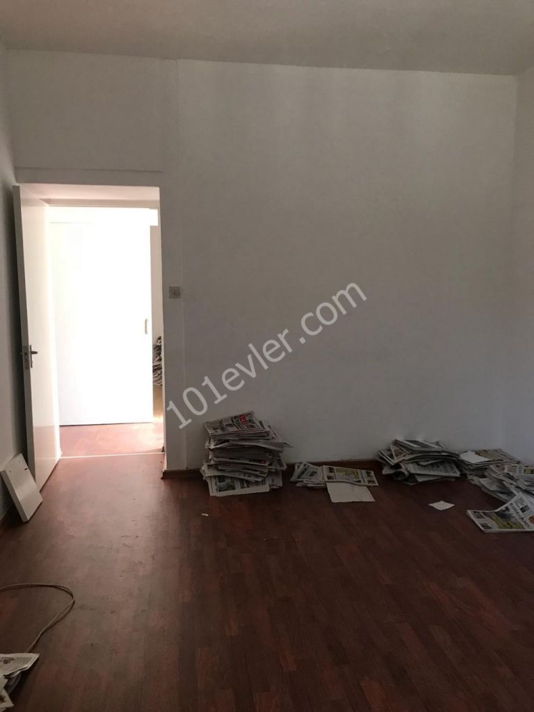 Flat To Rent in Köşklüçiftlik, Nicosia