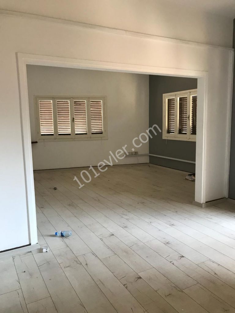 Flat To Rent in Köşklüçiftlik, Nicosia