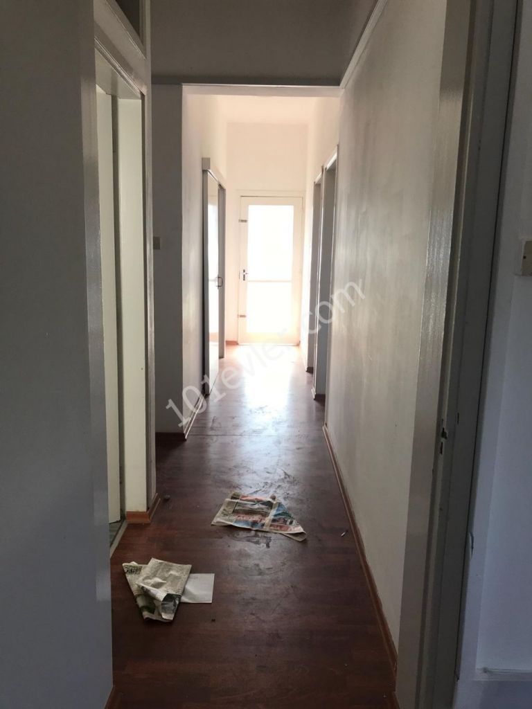 Flat To Rent in Köşklüçiftlik, Nicosia