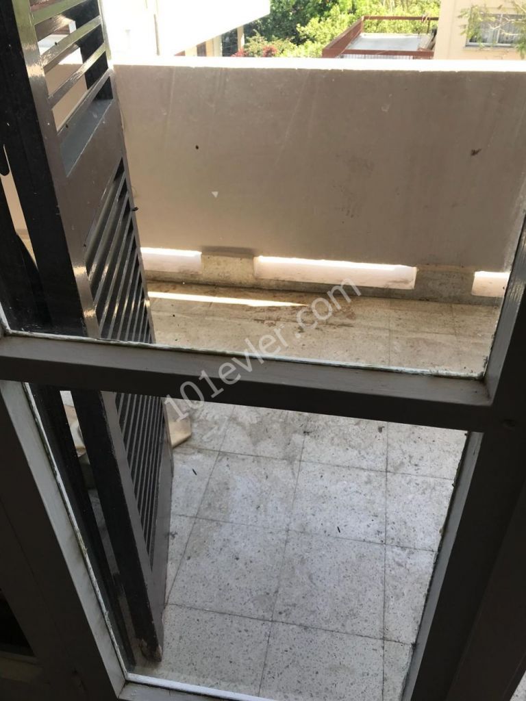 Flat To Rent in Köşklüçiftlik, Nicosia