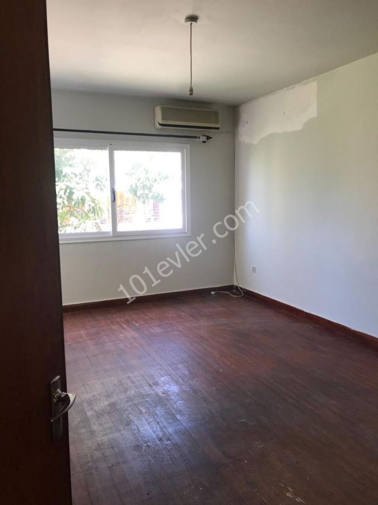 Flat To Rent in Köşklüçiftlik, Nicosia