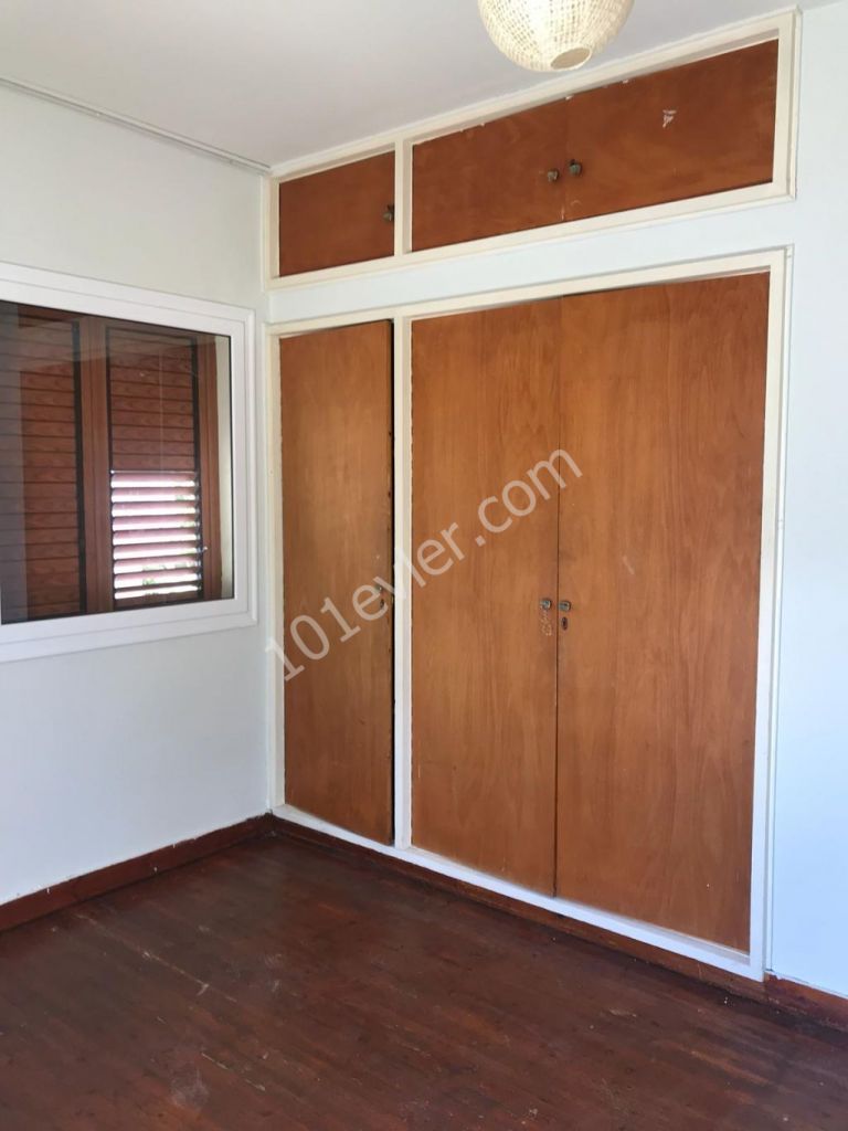 Flat To Rent in Köşklüçiftlik, Nicosia