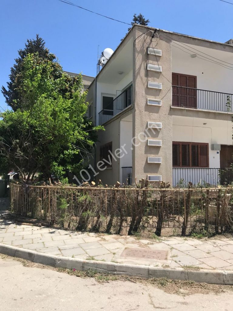 Flat To Rent in Köşklüçiftlik, Nicosia