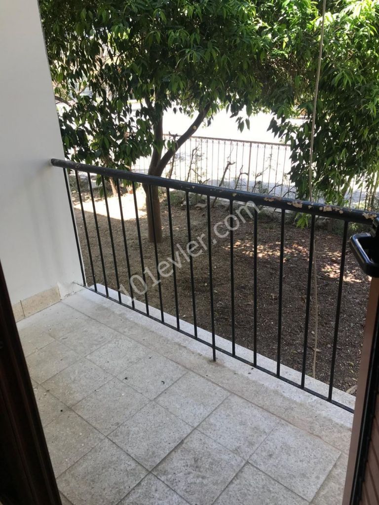 Flat To Rent in Köşklüçiftlik, Nicosia