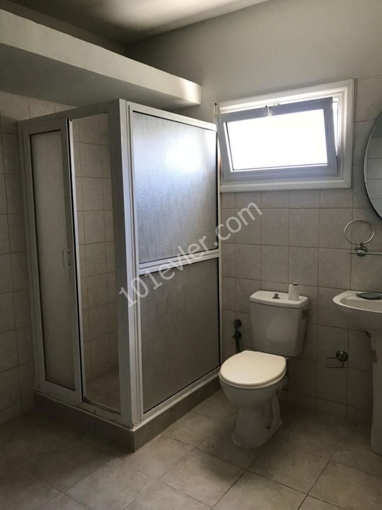 Flat To Rent in Köşklüçiftlik, Nicosia