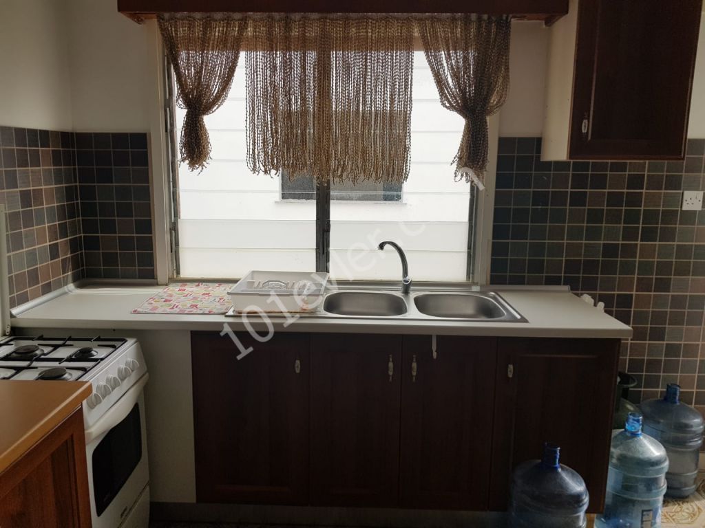 Flat To Rent in Köşklüçiftlik, Nicosia