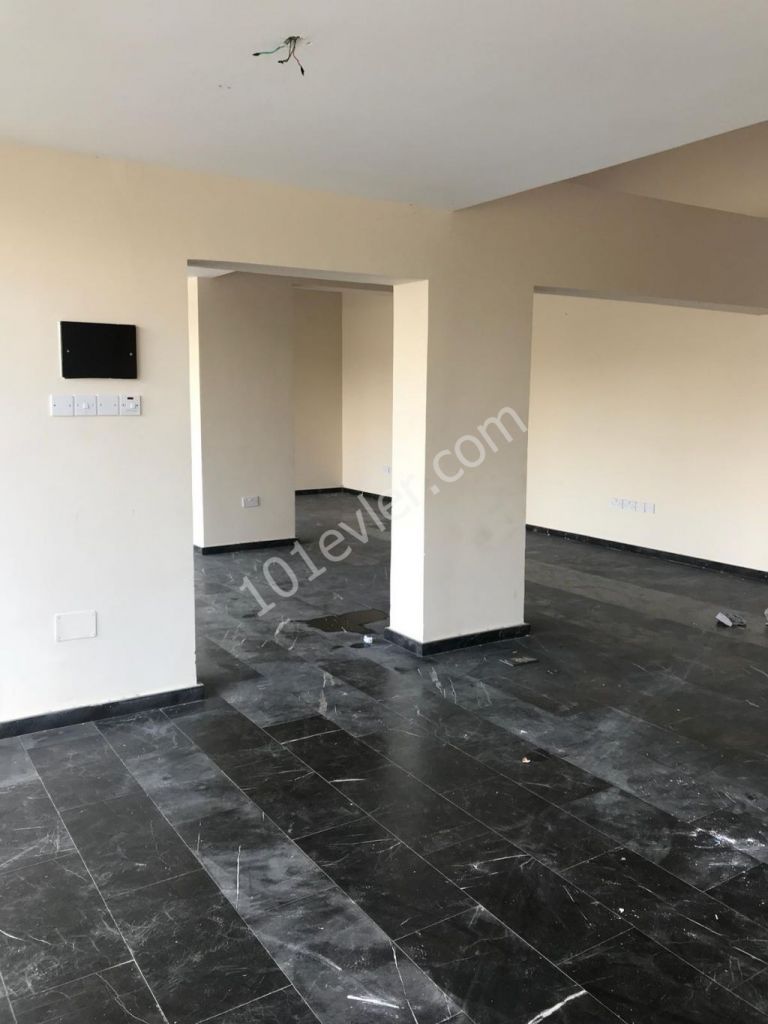 Business To Rent in Köşklüçiftlik, Nicosia