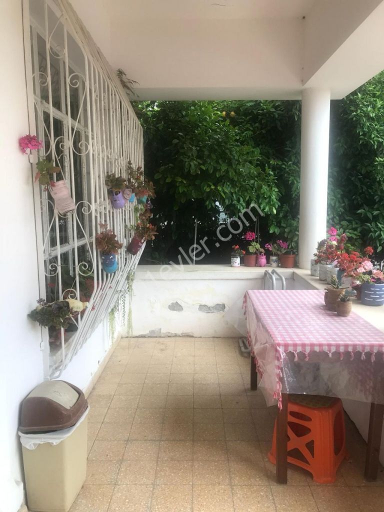 Detached House To Rent in Çağlayan, Nicosia
