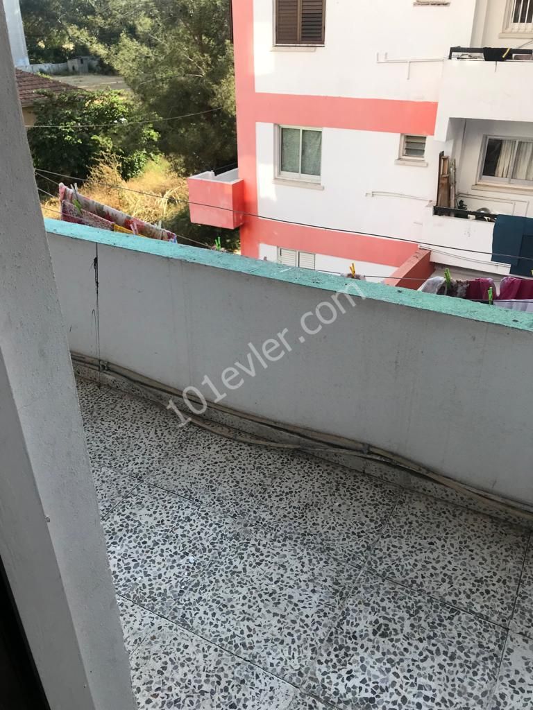 Flat To Rent in Köşklüçiftlik, Nicosia