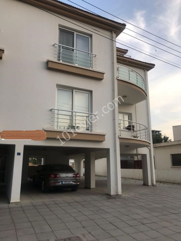 Penthouse For Sale in Kumsal, Nicosia