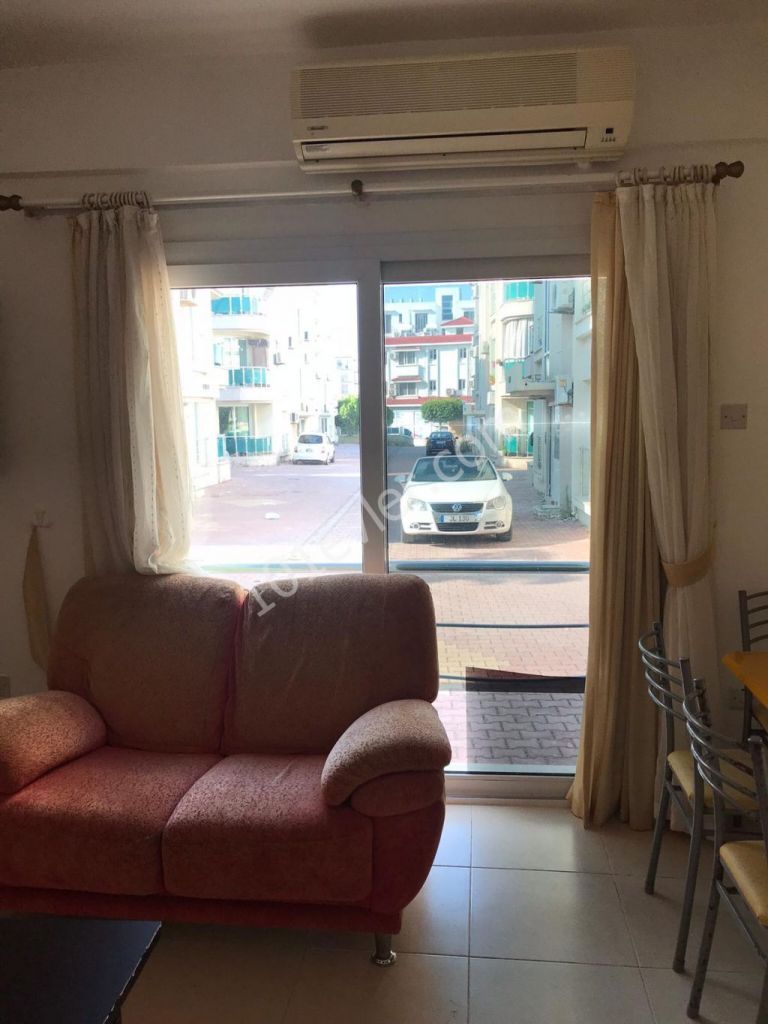 Flat To Rent in Girne Merkez, Kyrenia