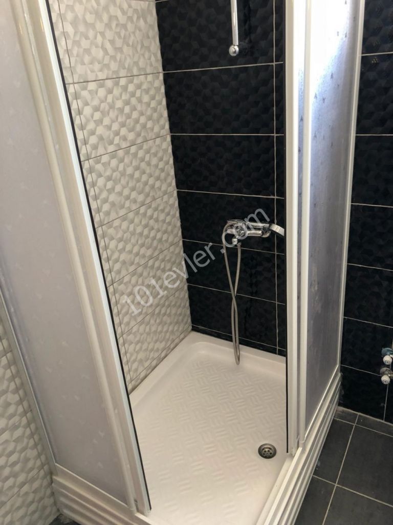 Ortaköy'de 2+1 Lüks Kiralık Daireler Yıllık Ödemeli