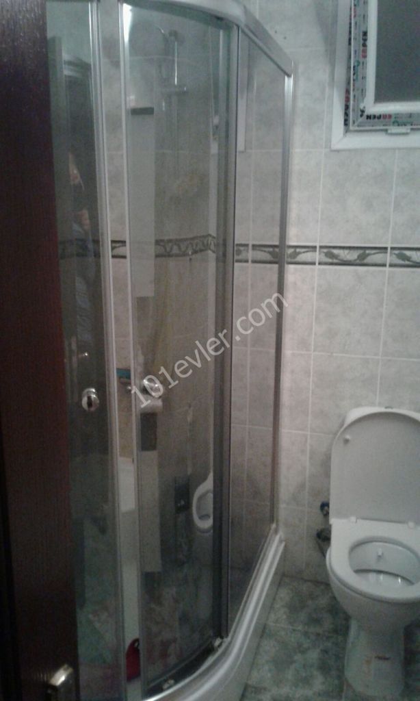 Boğazda 115m2    2+1 Eşyalı   Daire 