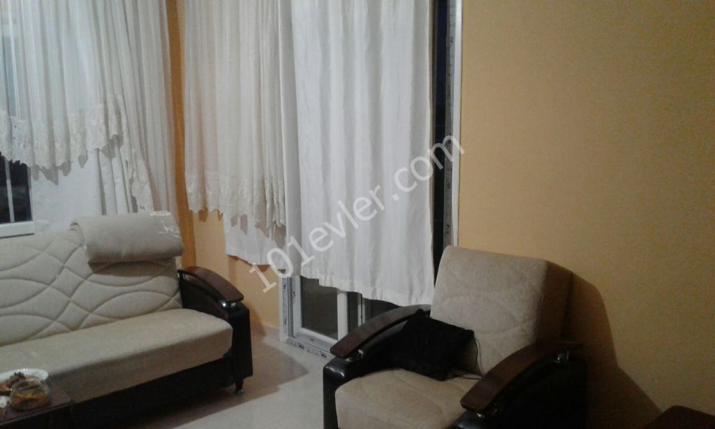 Boğazda 115m2    2+1 Eşyalı   Daire 