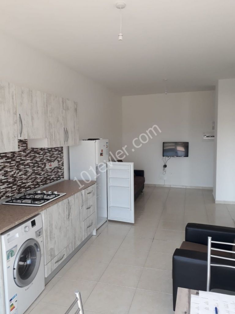 Flat To Rent in Güzelyurt Merkez, Guzelyurt