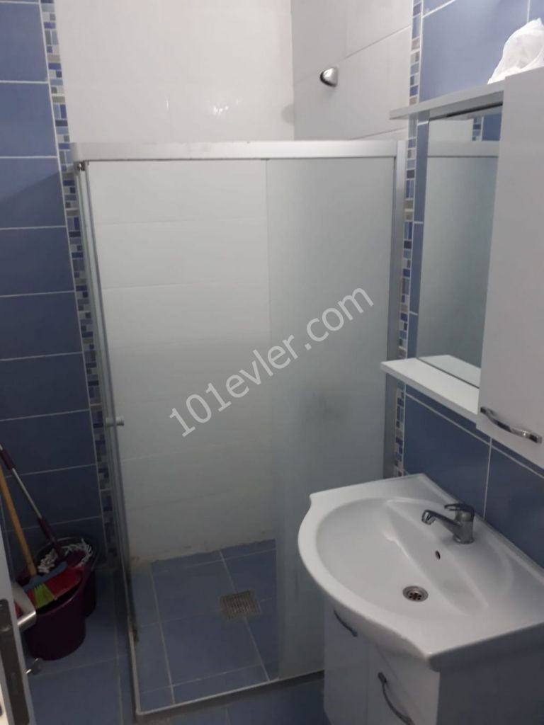 Flat To Rent in Güzelyurt Merkez, Guzelyurt