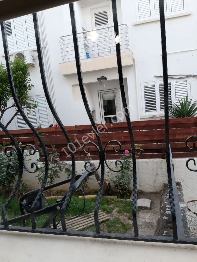 Flat For Sale in Girne Merkez, Kyrenia