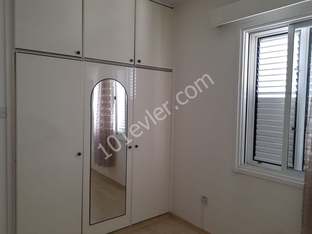  Satılık Ana Cadde Üzerinde Türk Koçanlı Eşyalı Daire (120 m2)