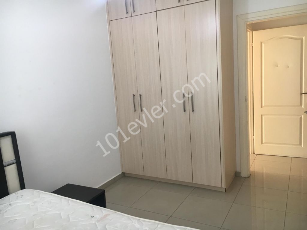 Girne Kaşgar Bölgesinde Kiralik 2+1 Penthouse - Geniş Teraslı