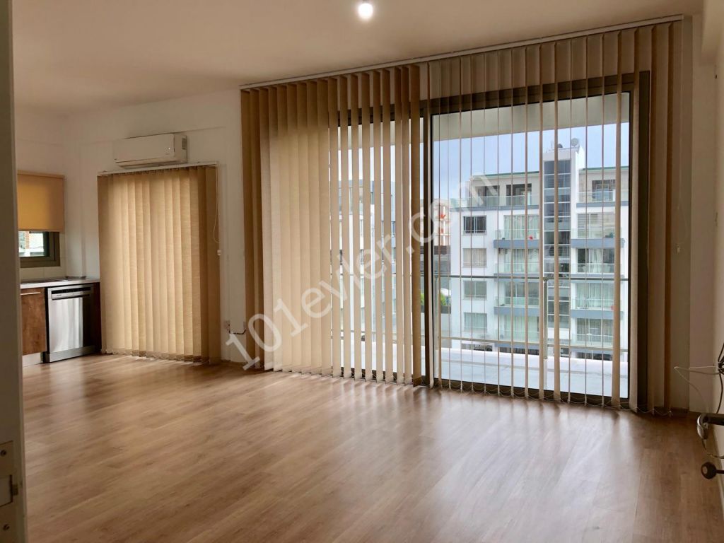 Dereboyu'nda 2+1 (105m2) Kiralık Lux Daire Kısmi Eşyalı 