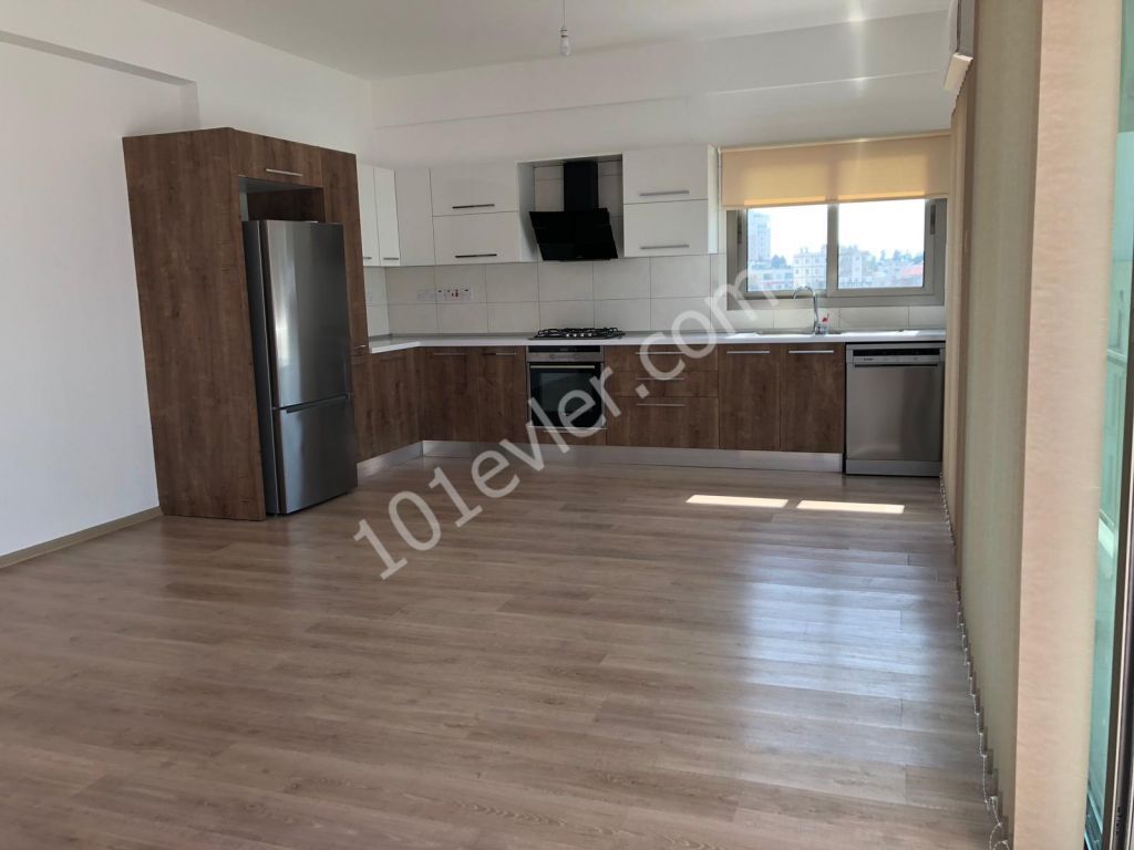 Dereboyu'nda 2+1 (105m2) Kiralık Lux Daire Kısmi Eşyalı 