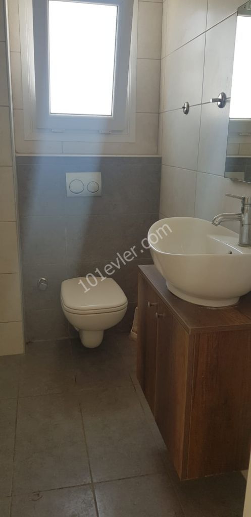 Küçük Kaymaklı'da 2+1 (110m2) Penthouse 