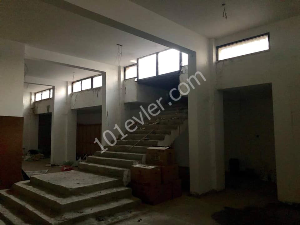 Kumsal'da (580m2) Ana Cadde Üzerinde  Çok Amaçlı Kiralık  Depo 