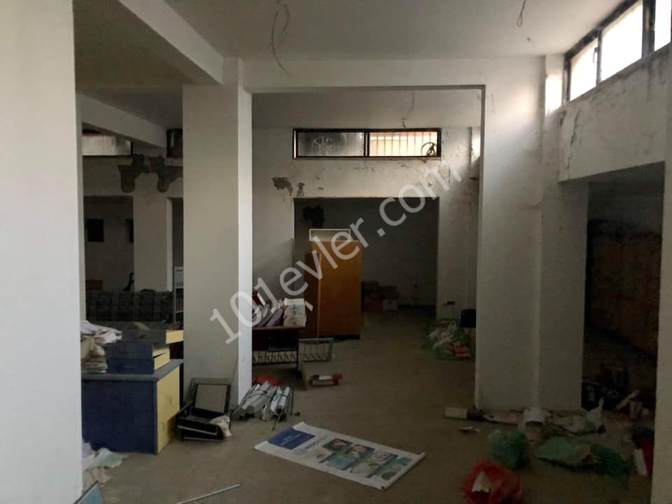 Kumsal'da (580m2) Ana Cadde Üzerinde  Çok Amaçlı Kiralık  Depo 