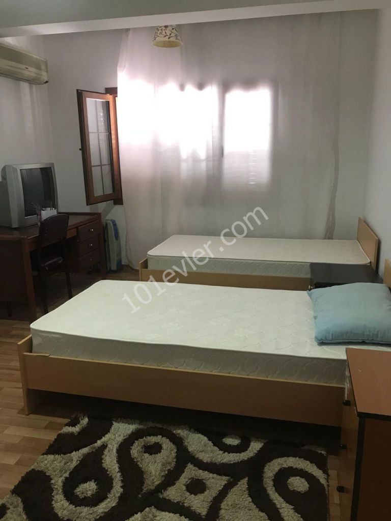 Hamitköy'de Dublex 3+2 (180m2) Durak Dibi Kiralık Full Eşyalı  Daire