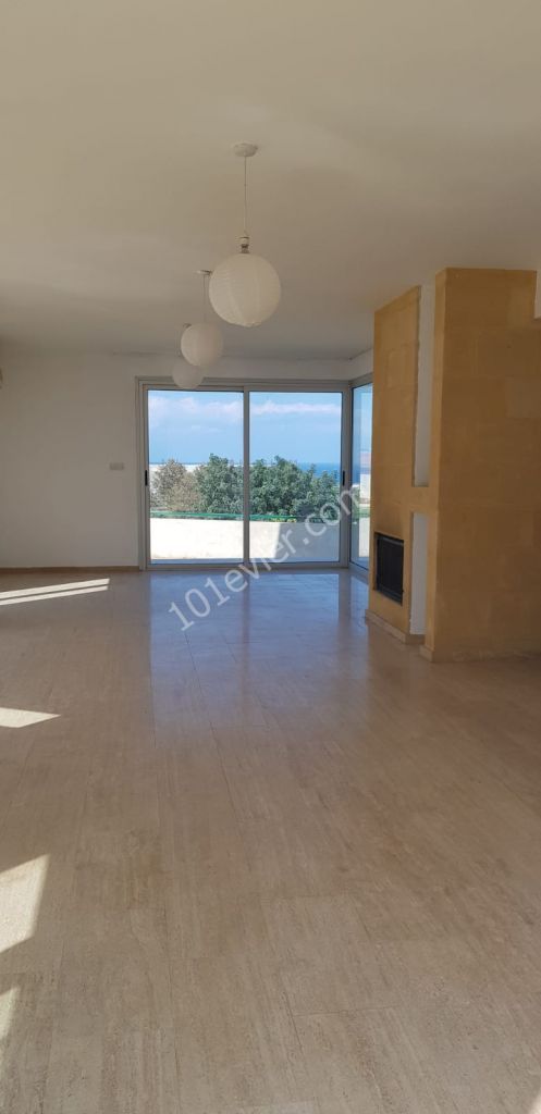 Villa To Rent in Ozanköy, Kyrenia