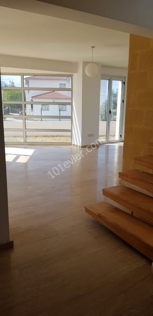 Villa To Rent in Ozanköy, Kyrenia