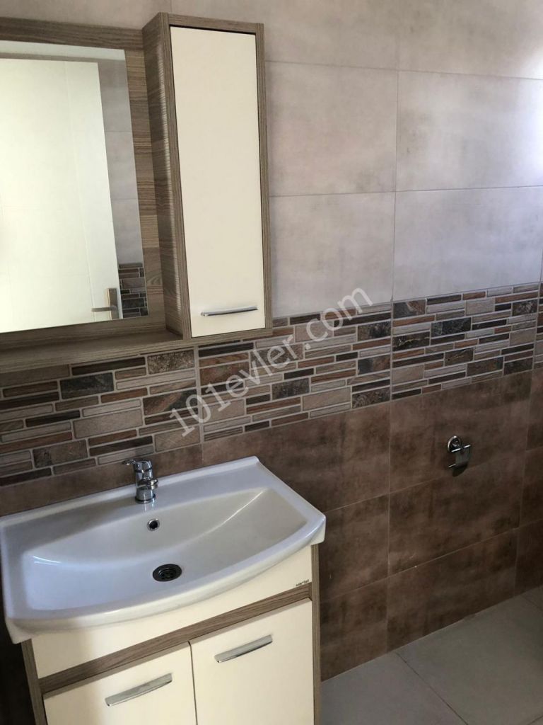 Flat For Sale in Yenişehir, Nicosia