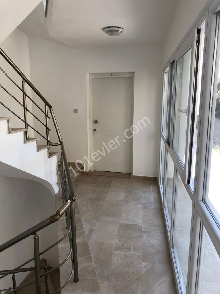 Flat For Sale in Yenişehir, Nicosia