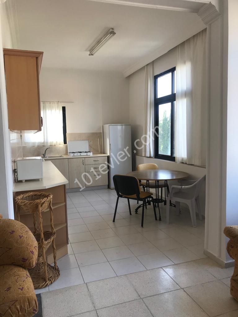 Flat To Rent in Kumsal, Nicosia