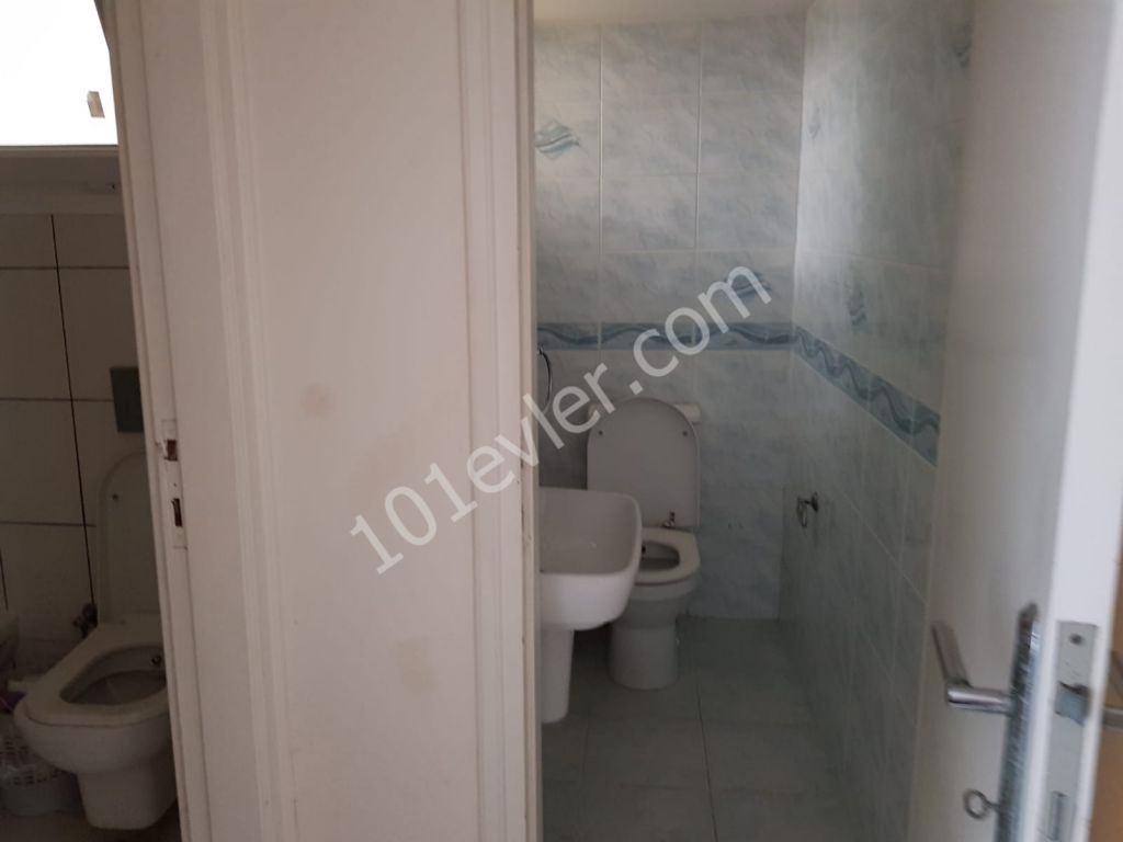 Flat To Rent in Yenişehir, Nicosia