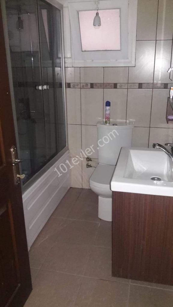 Flat To Rent in Küçük Kaymaklı, Nicosia