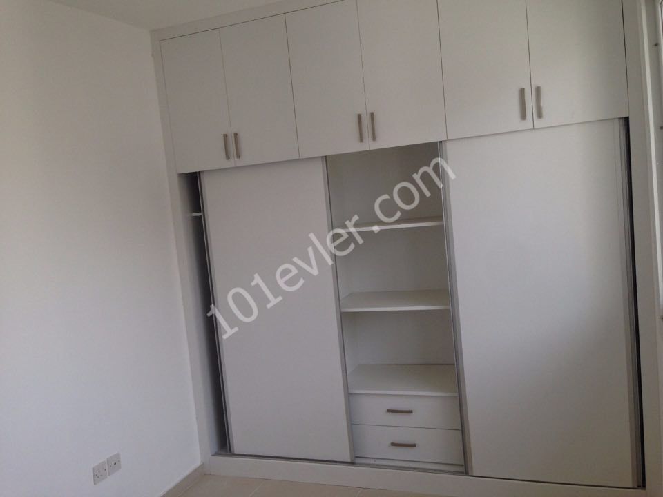 130m2 Spacious and Decked Apartment with Double Balcony - En suite 3+1 with Turkish Cob for Emergency Sale in Hamitkoy ** 