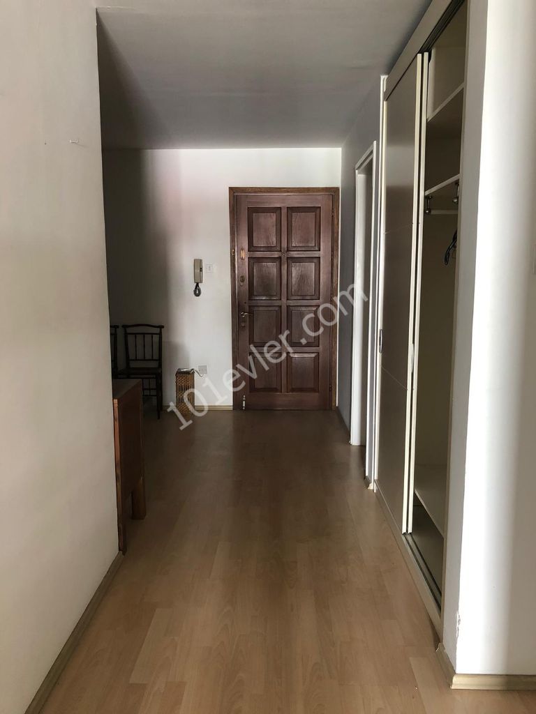 Flat To Rent in Köşklüçiftlik, Nicosia