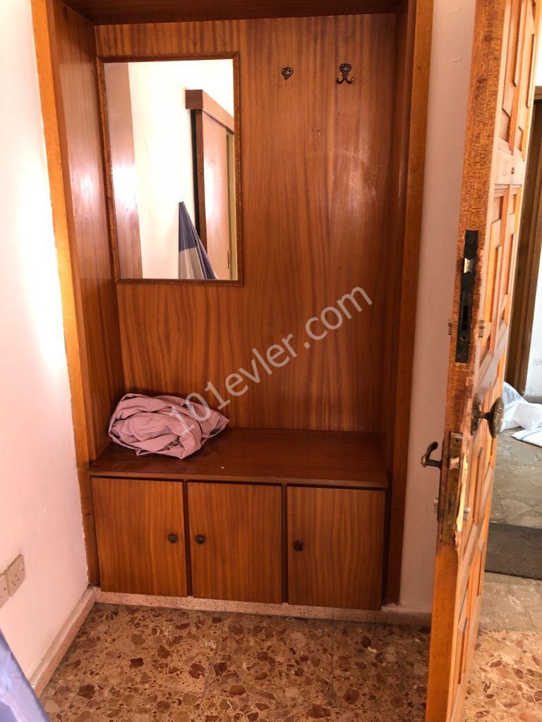 Flat To Rent in Köşklüçiftlik, Nicosia